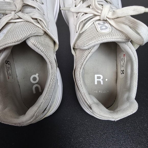 On Shoes Womens Size 8.5 White THE ROGER Advantage Tennis Court Running Sneakers - Picture 9 of 10